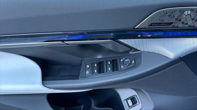 2025 BMW M5 Base