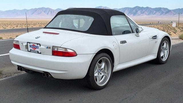 2000 BMW M Base