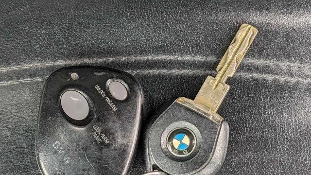 2000 BMW M Base