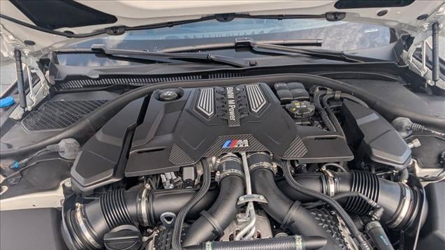 2025 BMW M8 Competition