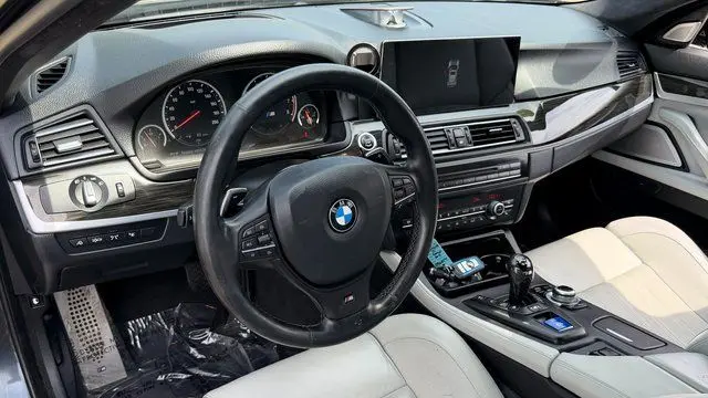 2013 BMW M5 Base