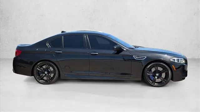 2016 BMW M5 Base