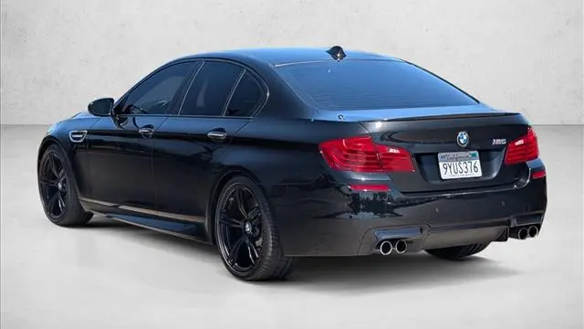 2016 BMW M5 Base