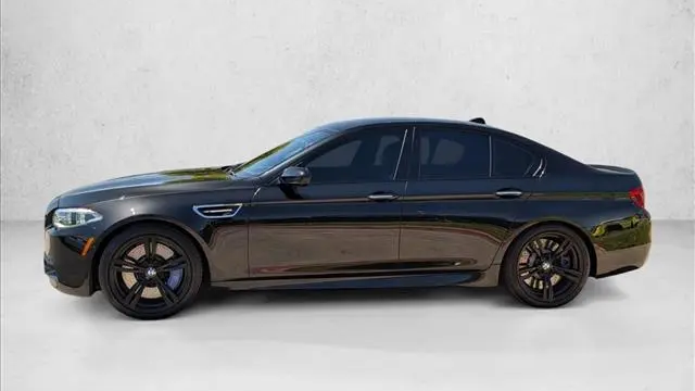 2016 BMW M5 Base
