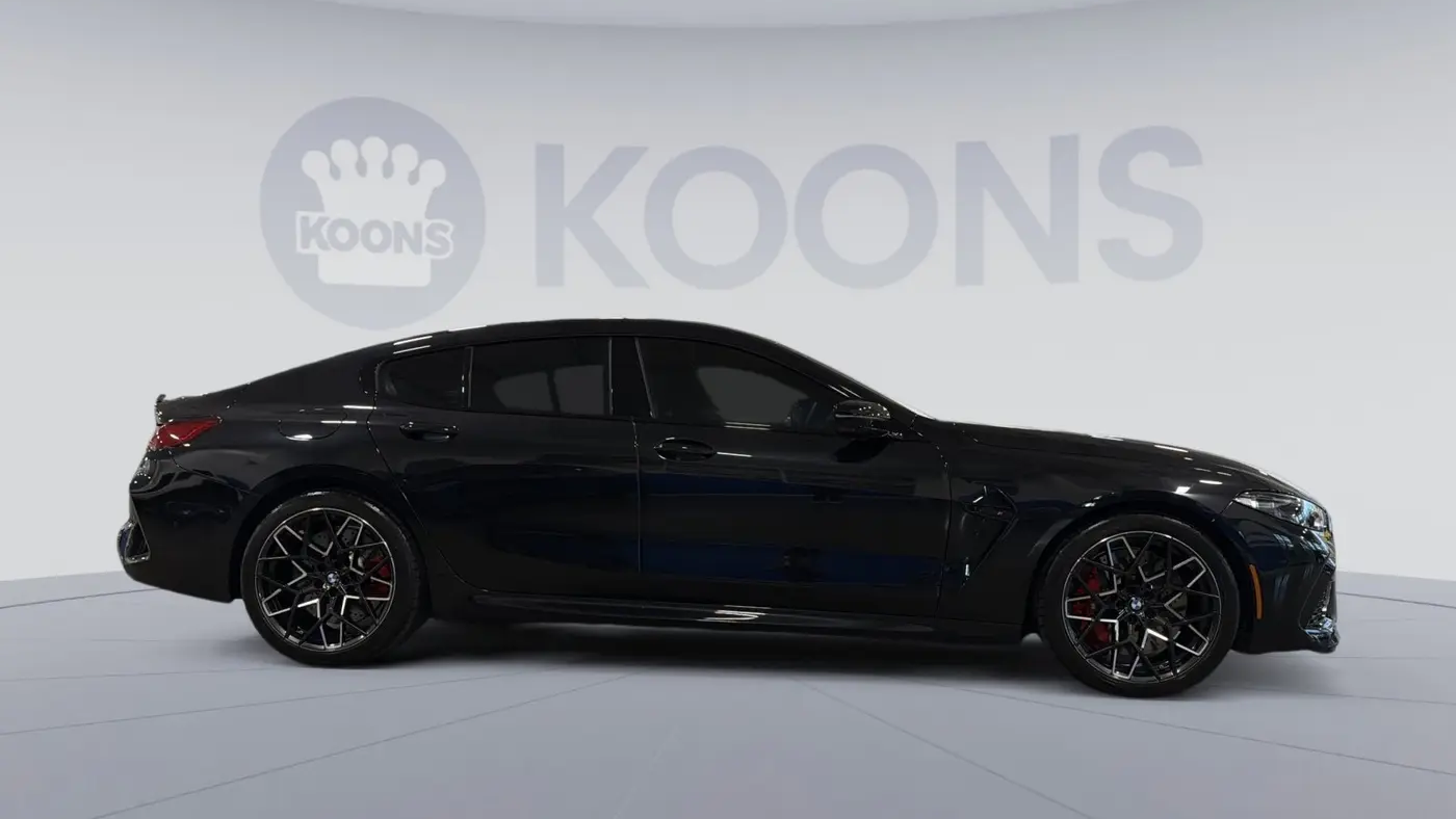 2025 BMW M8 Competition