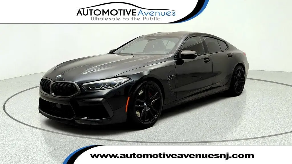 2022 BMW M