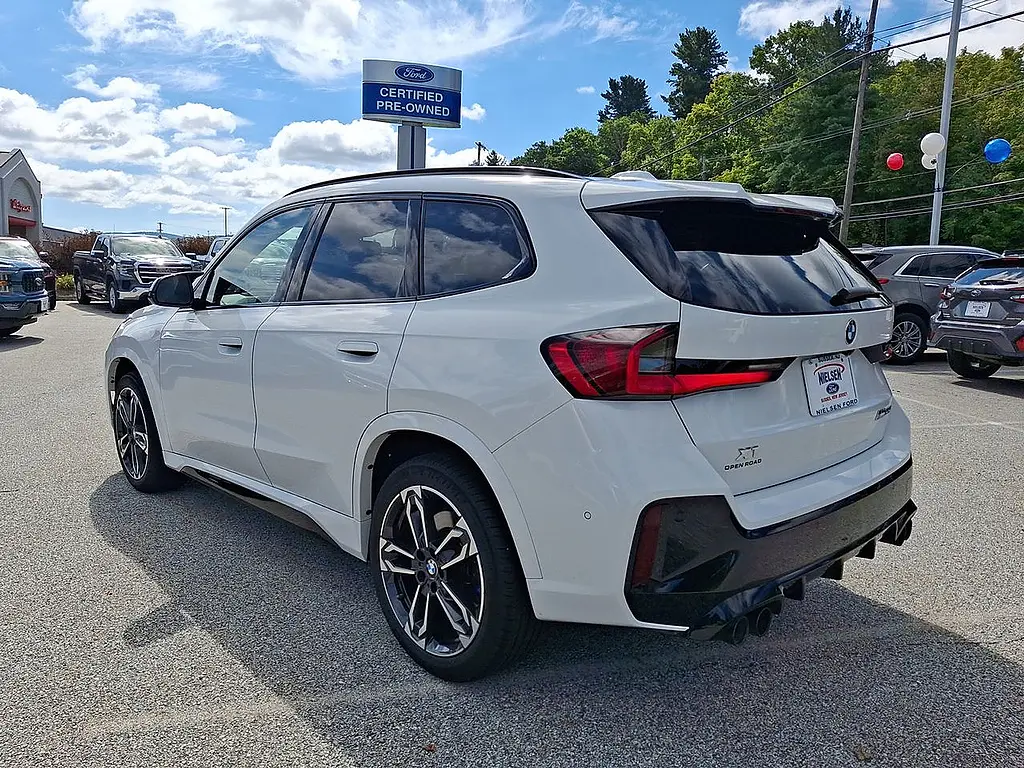 2025 BMW X1 - $41,995