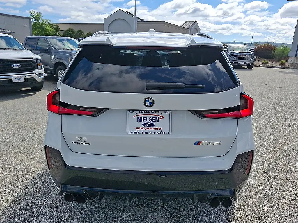 2025 BMW X1 - $41,995