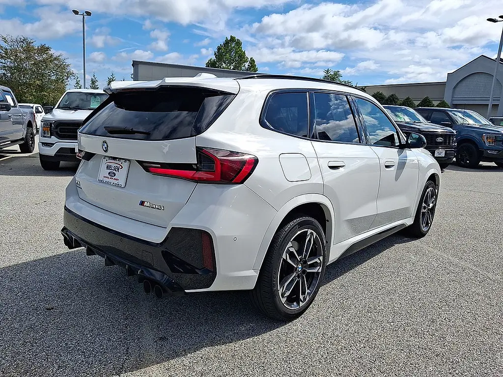 2025 BMW X1 - $41,995