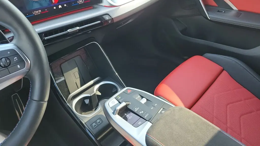 2025 BMW X1 M35i