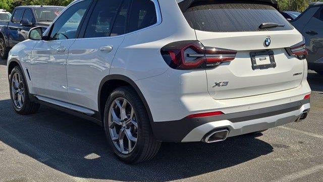 2023 BMW X3 sDrive30i