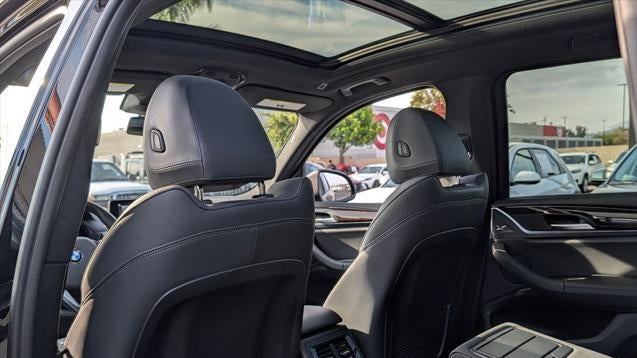 2023 BMW X3 sDrive30i