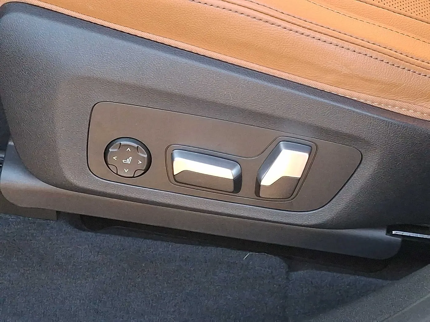 2022 BMW X3 - $29,497