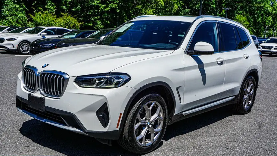 2023 BMW X3 xDrive30i