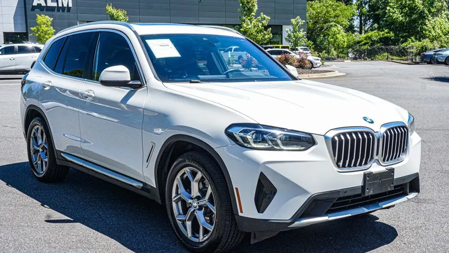 2023 BMW X3 xDrive30i