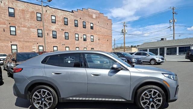 2025 BMW X2 xDrive28i