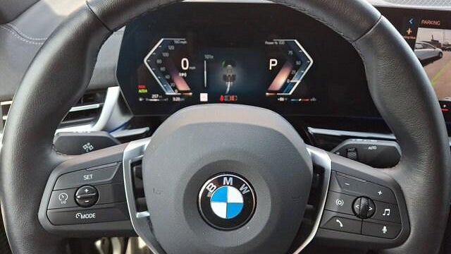 2025 BMW X2 xDrive28i