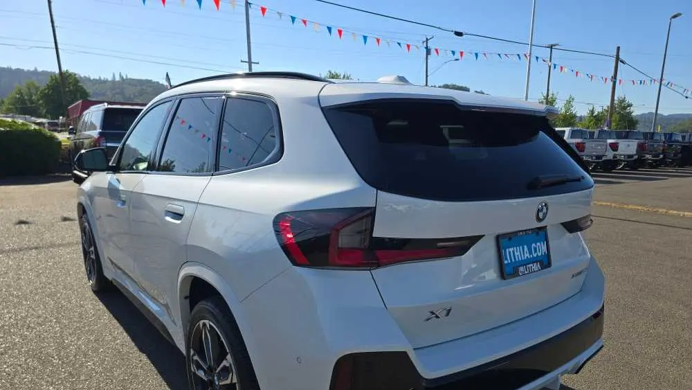 2023 BMW X1 xDrive28i
