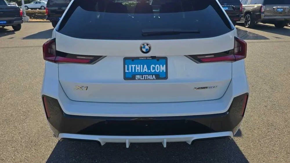2023 BMW X1 xDrive28i