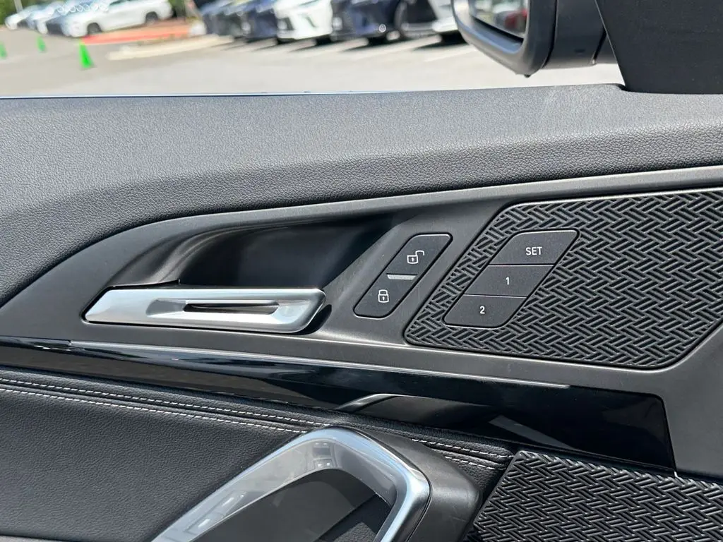 2023 BMW X1 - $27,200