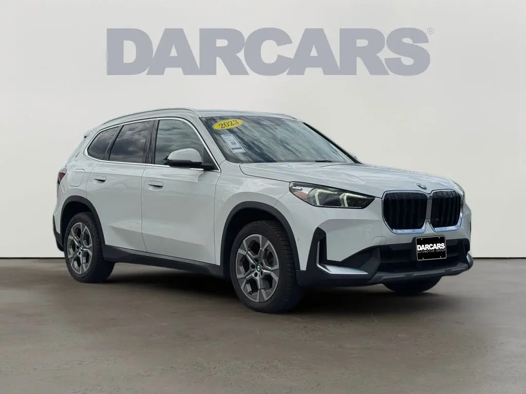 2023 BMW X1 - $27,200