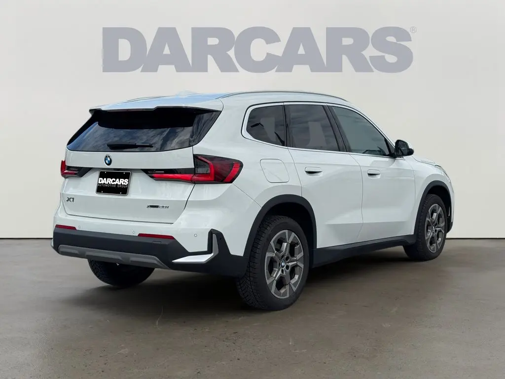2023 BMW X1 - $27,200