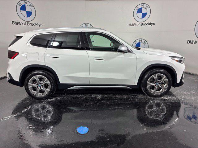 2023 BMW X1 xDrive28i — photo 1 of 12
