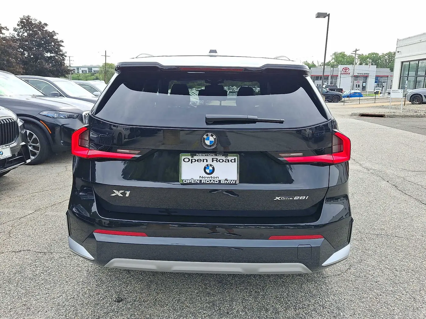 2026 BMW X1 - $41,595