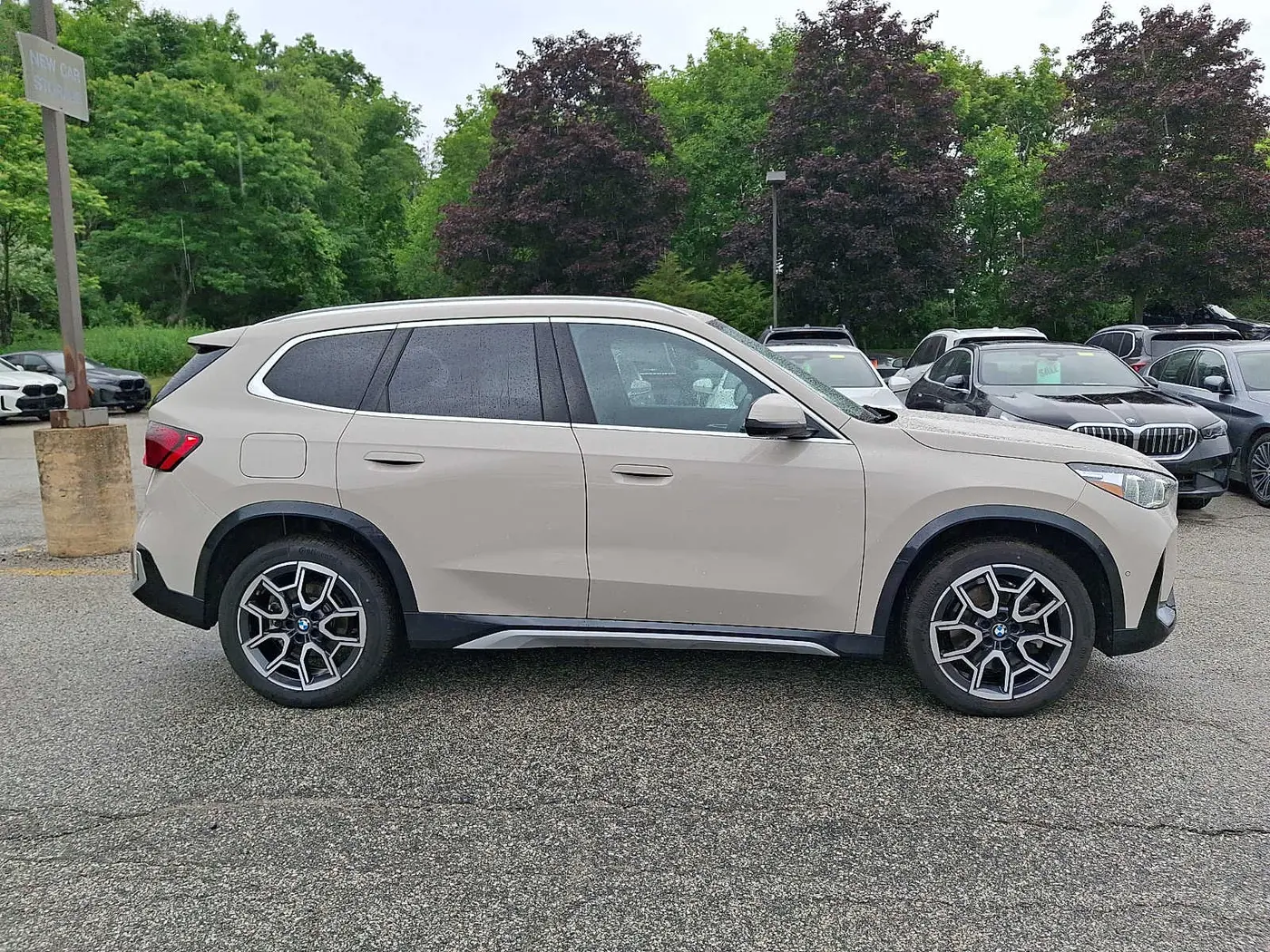 2026 BMW X1 - $42,295