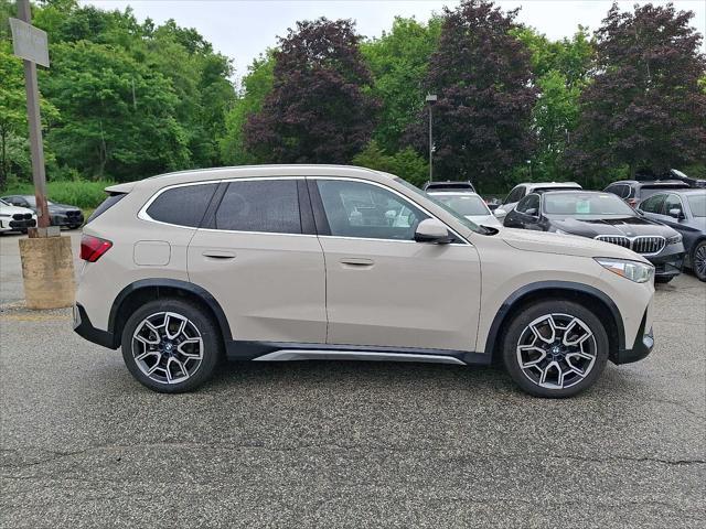 2026 BMW X1 - $42,295