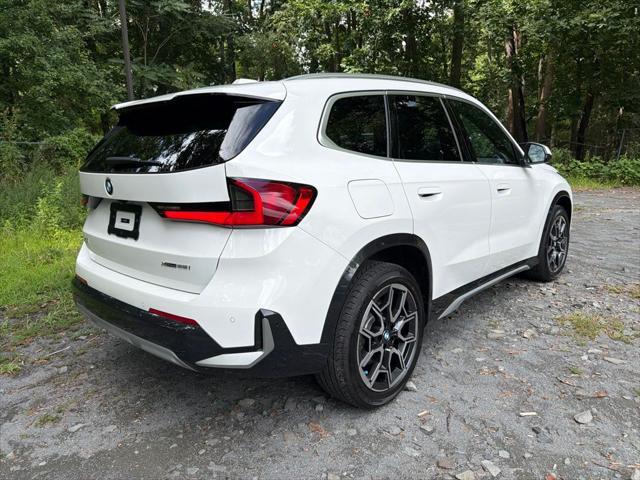 2026 BMW X1 - $38,999