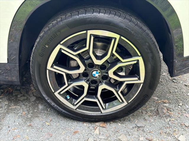 2026 BMW X1 - $38,999