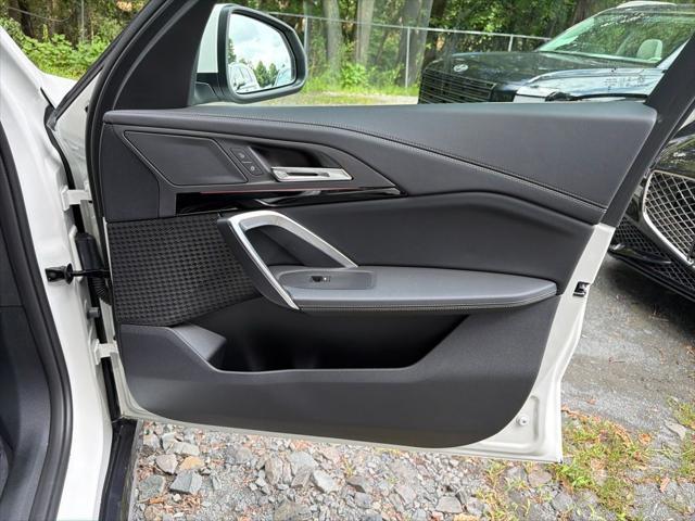 2026 BMW X1 - $38,999