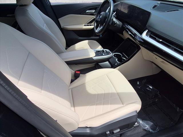 2023 BMW X1 - $30,484