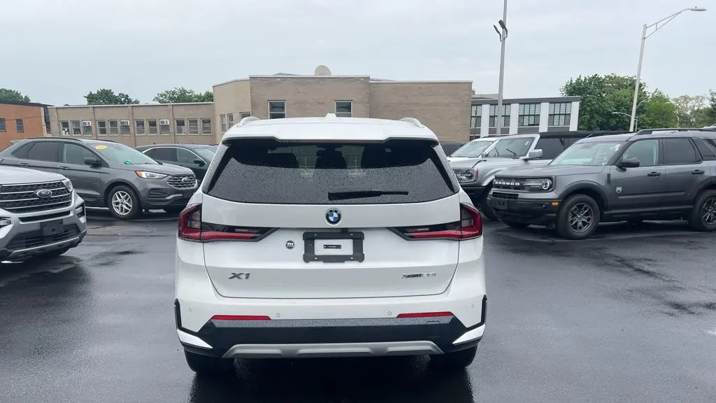 2024 BMW X1 xDrive28i