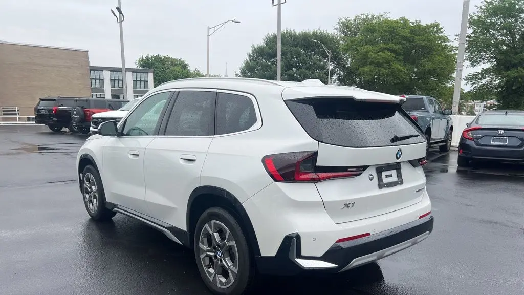 2024 BMW X1 xDrive28i