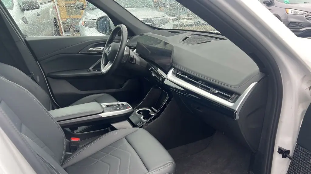 2024 BMW X1 xDrive28i