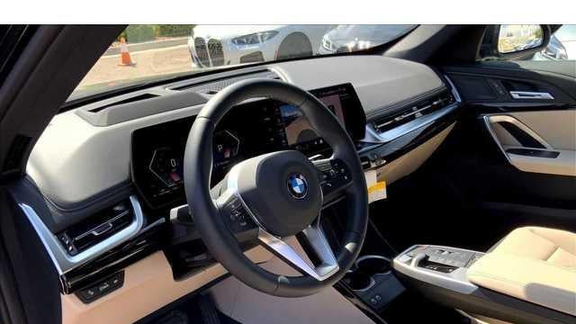 2025 BMW X1 xDrive28i