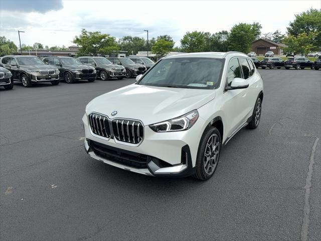 2025 BMW X1