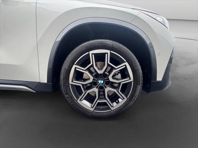 2026 BMW X1 - $42,975