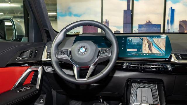 2025 BMW X1 xDrive28i