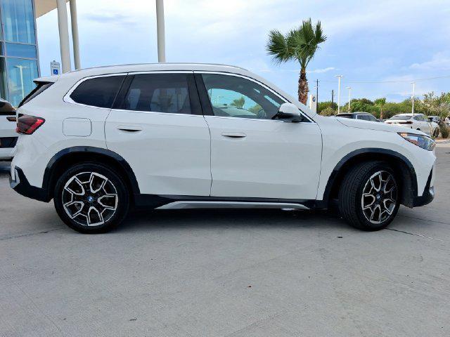 2026 BMW X1 - $42,920
