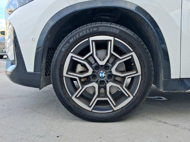 2026 BMW X1 - $42,920