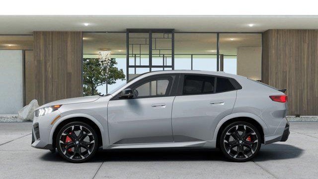 2026 BMW X2 M35i