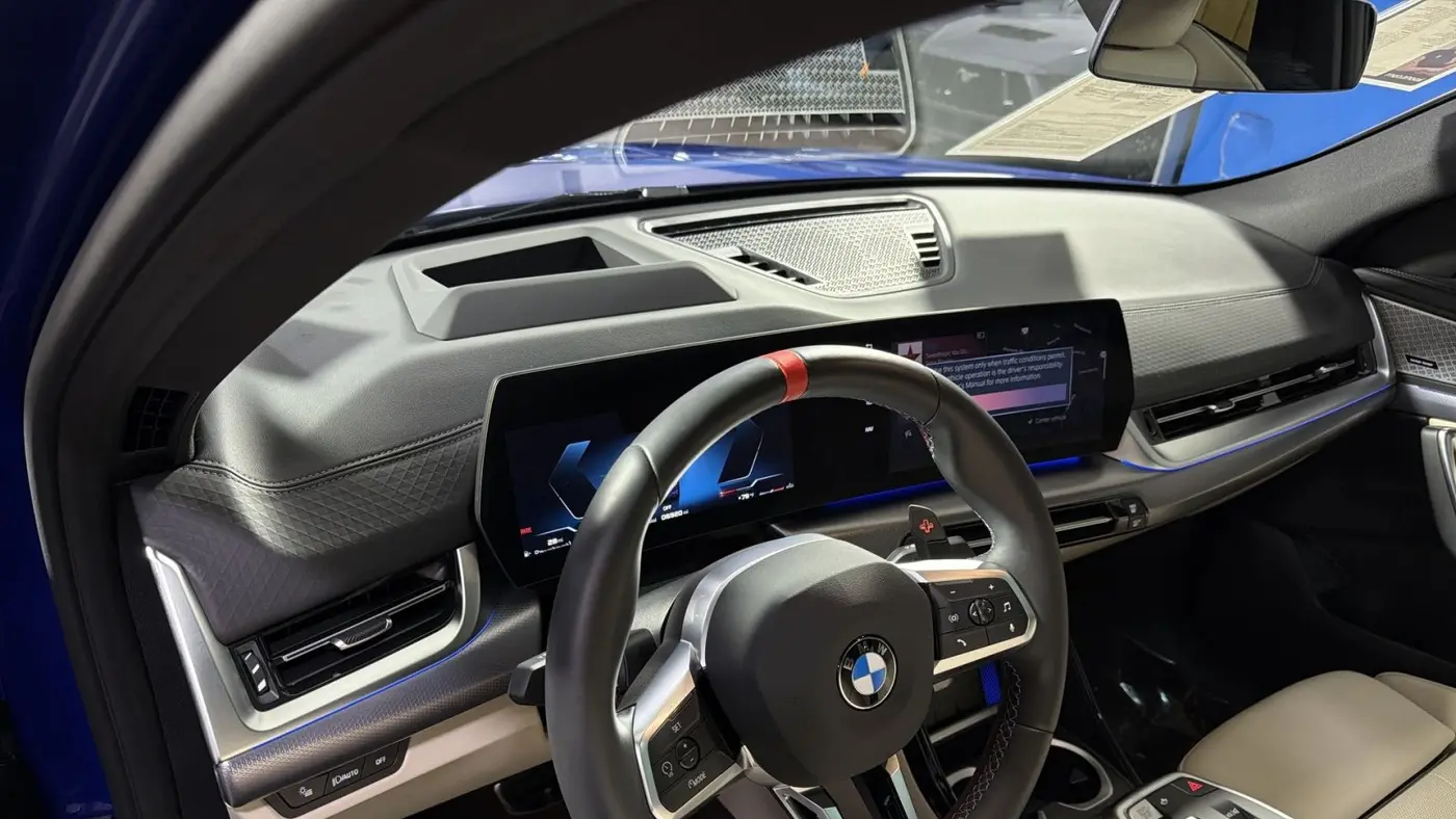 2025 BMW X2 M35i