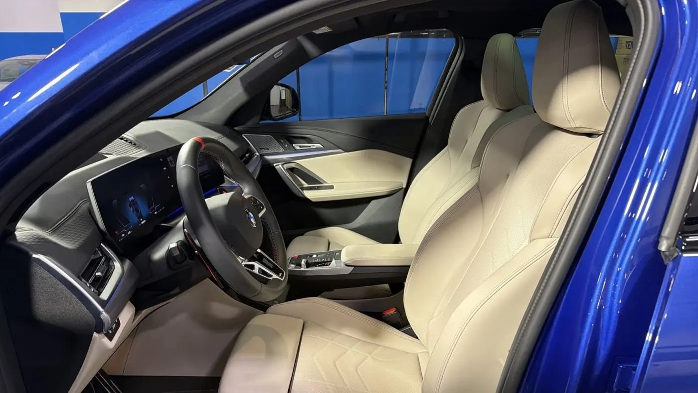 2025 BMW X2 M35i