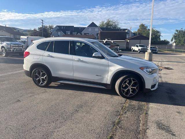 2016 BMW X1 - $10,977