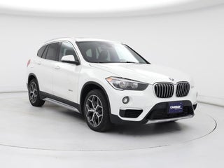 2018 BMW X1 with Alpine White Exterior