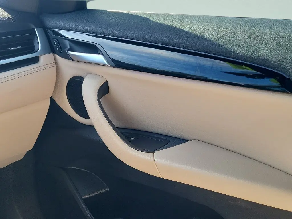 2021 BMW X1 - $19,288