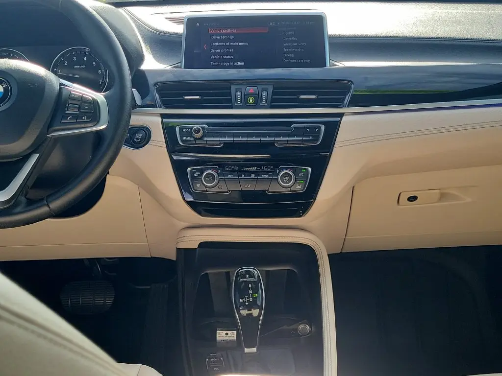 2021 BMW X1 - $19,288